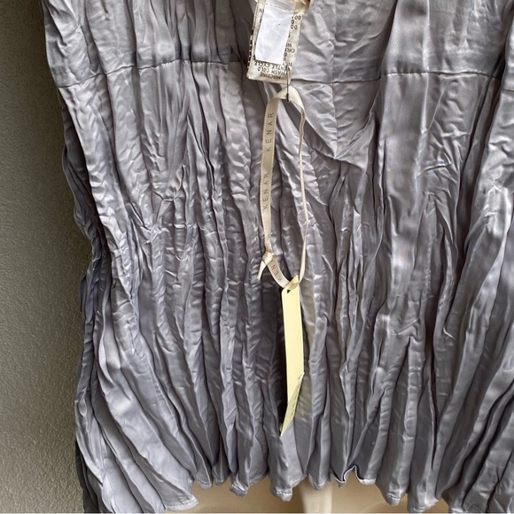 Kenar gray/silvertone crinkle tank top w/ beads & sequins - Picture 6 of 6